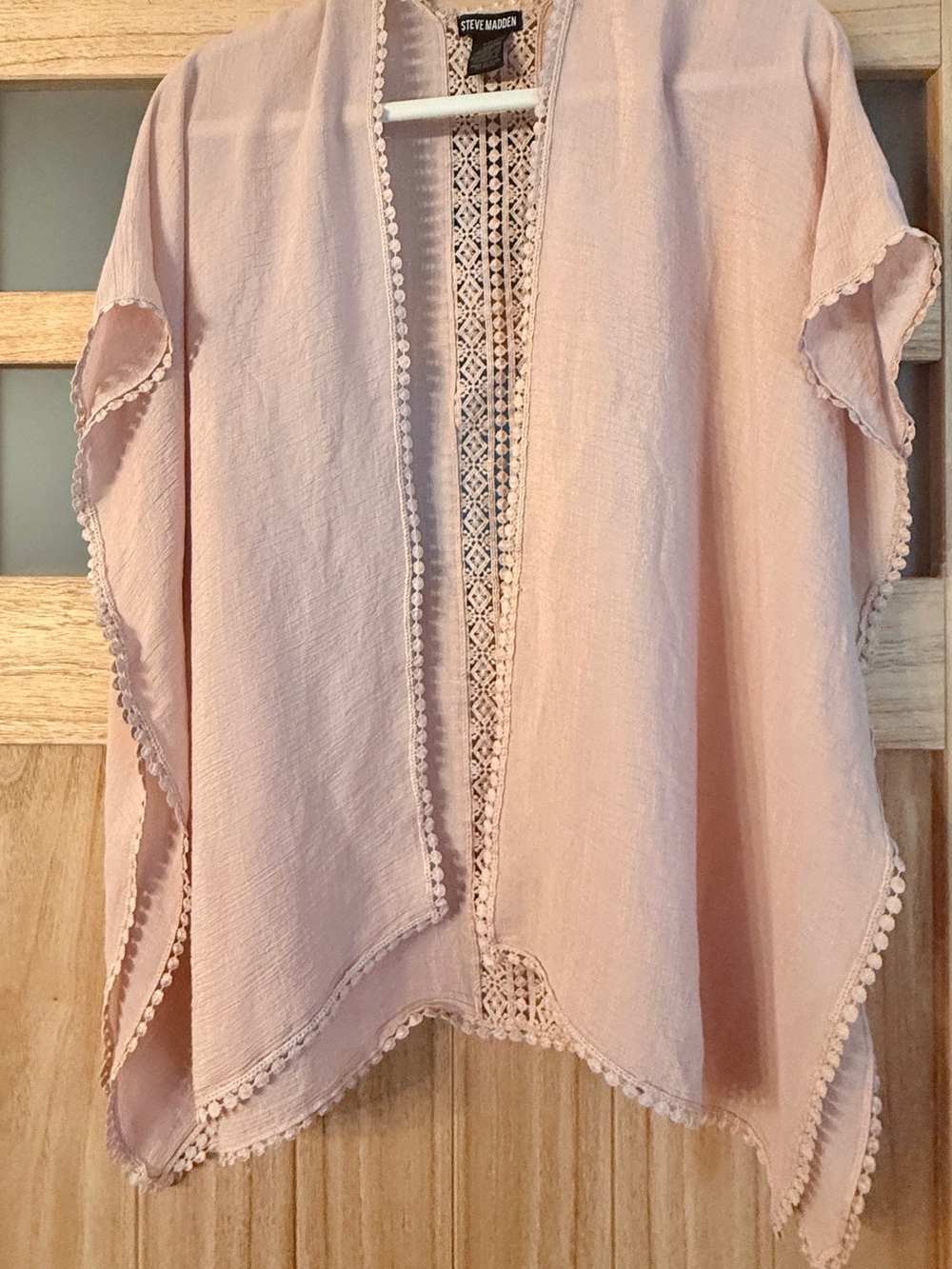 Steve Madden Pale Pink Crochet-Trim Open-Front Kimono